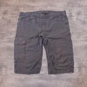 Vintage VTG Y2K 2000's Mountain Equipment Co-op Baggy Relax Fit Long Grey Shorts
